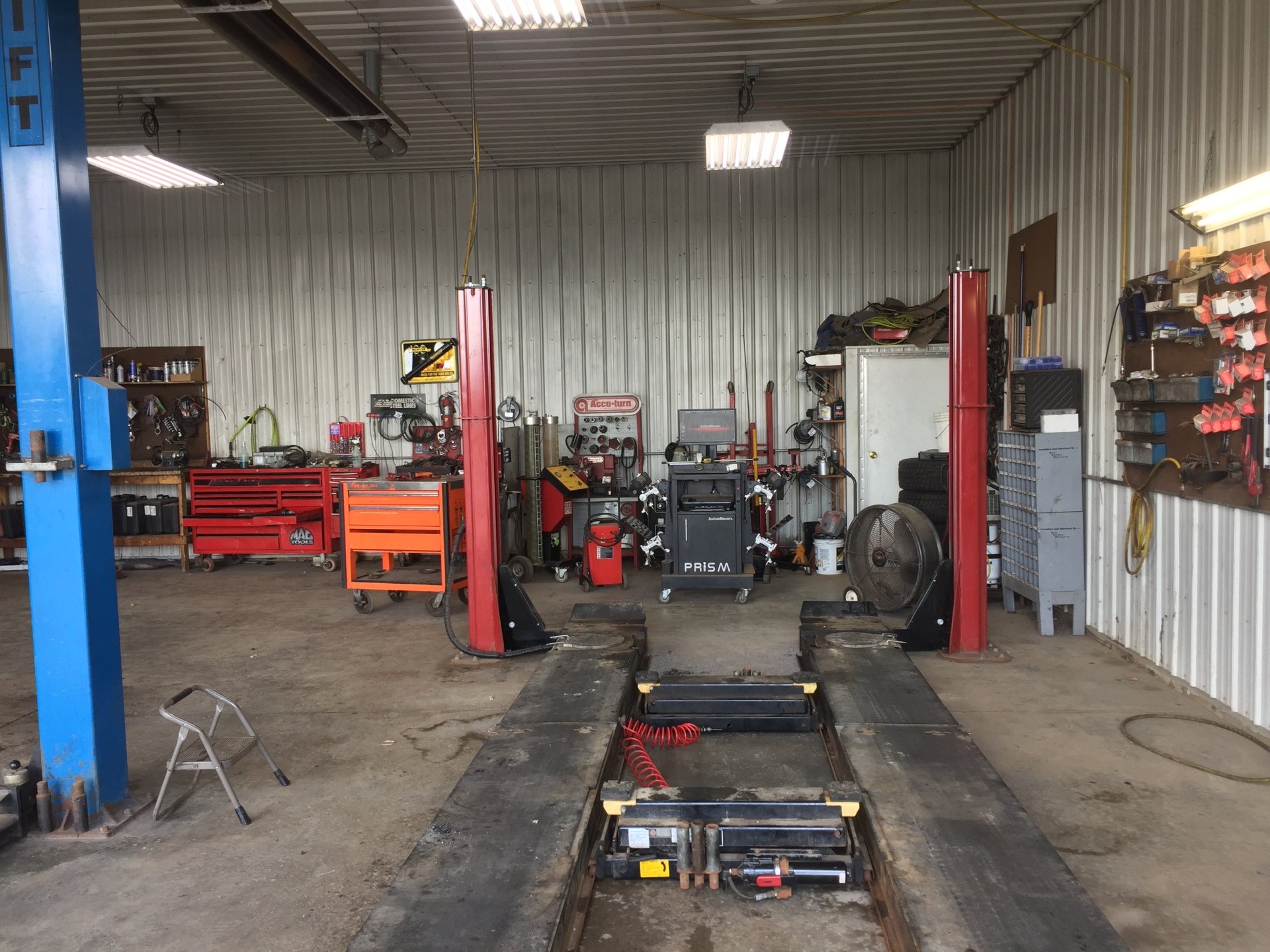 S.R. Automotive Howard City, MI Services