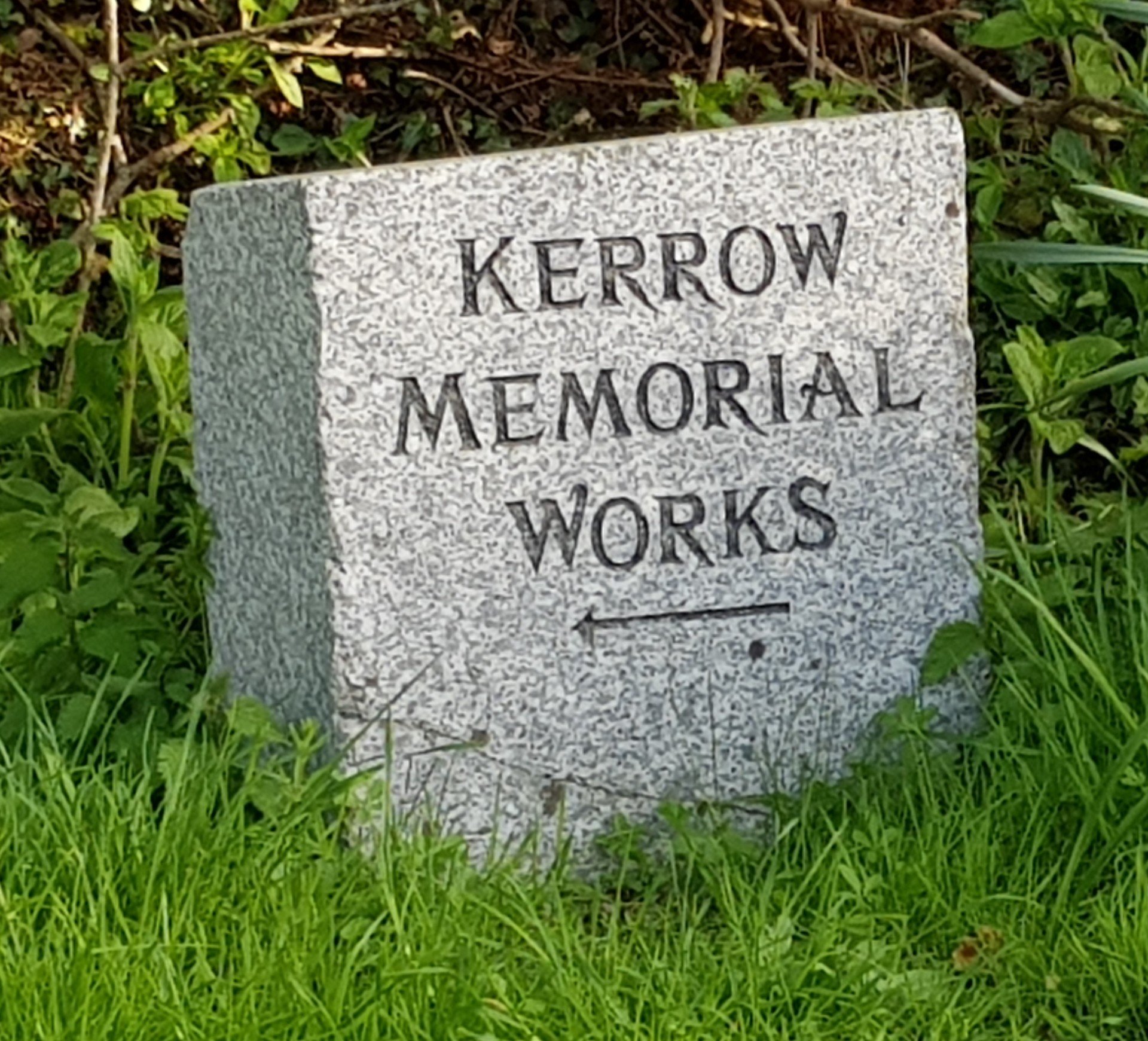 Signs and plaques Kerrow Memorials