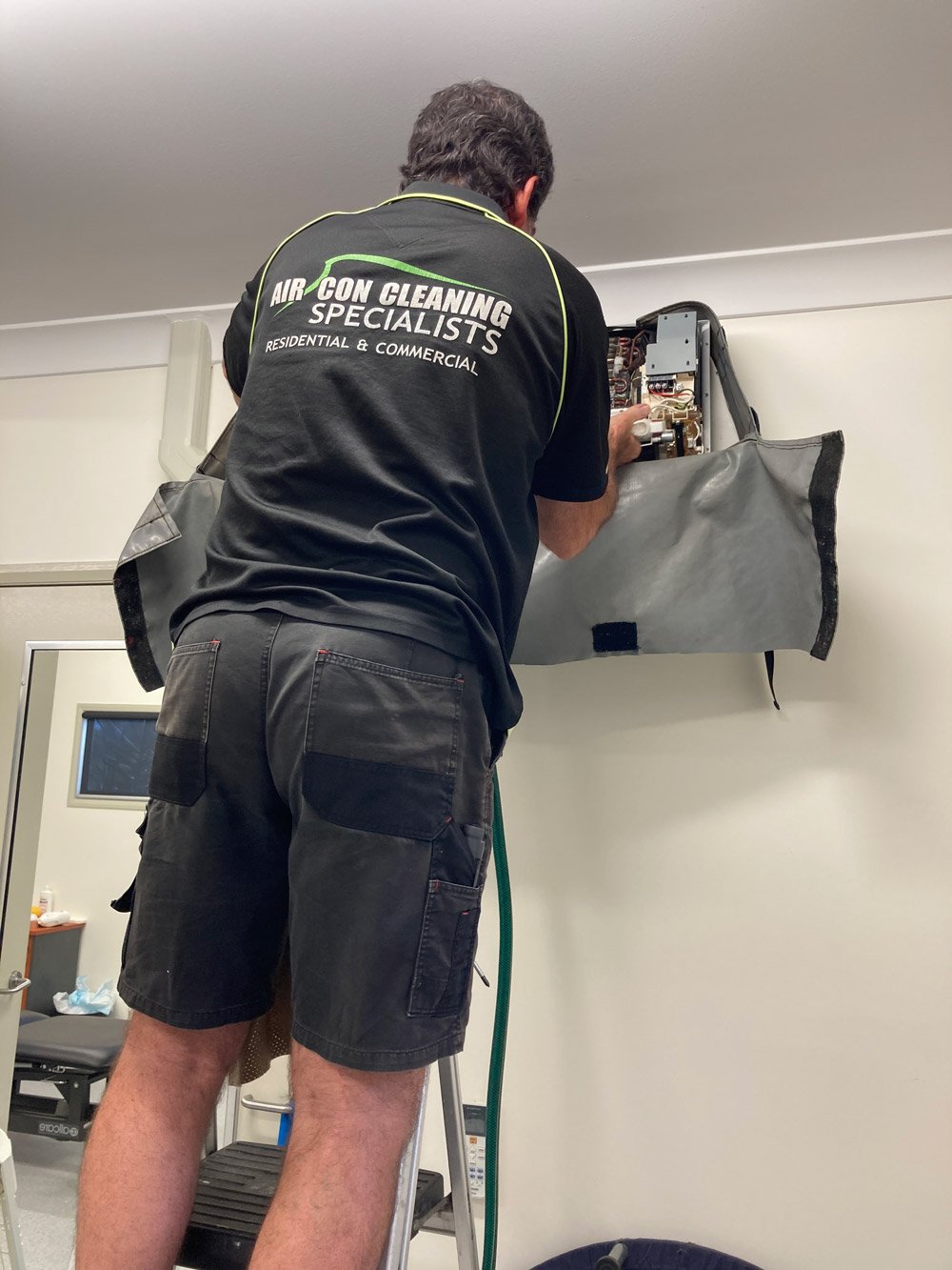 About Us Air Con Cleaning Specialists