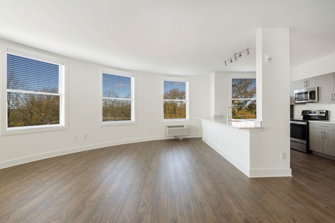 Rahway NJ Luxury Apartments Meridia Brownstones