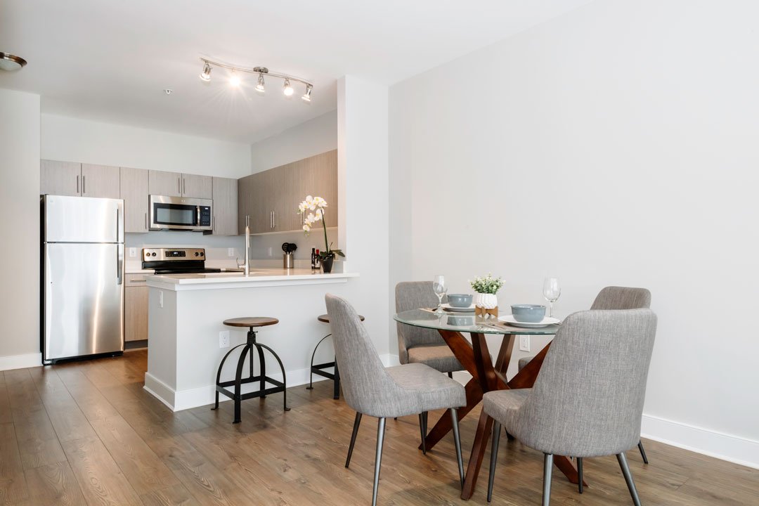 Rahway NJ Luxury Apartments Meridia Brownstones