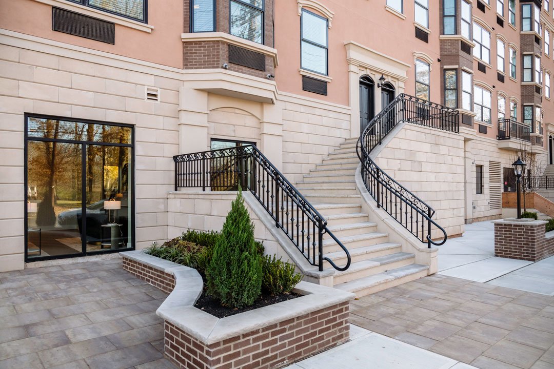 Rahway NJ Luxury Apartments Meridia Brownstones