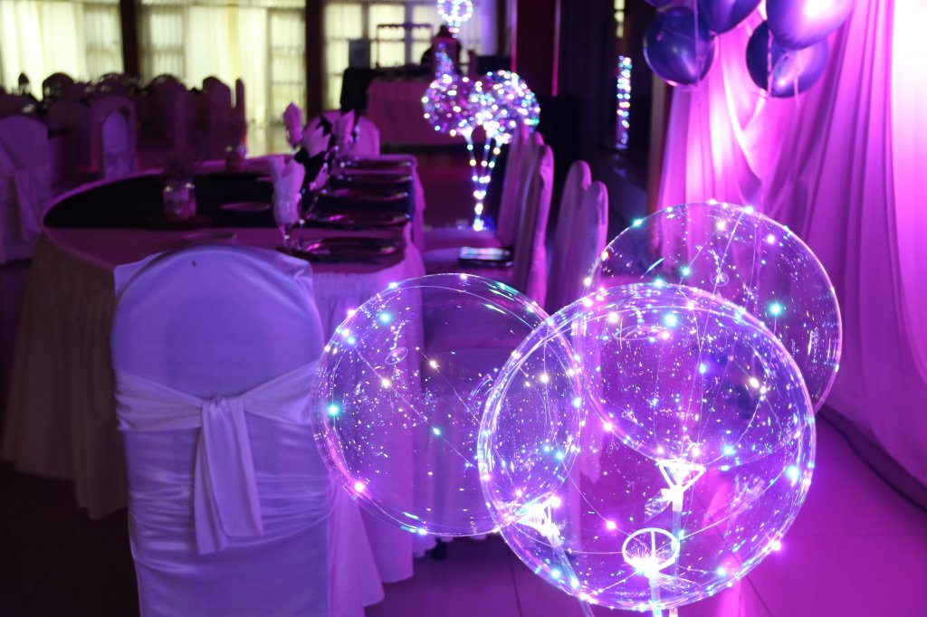 SALON DE FIESTAS NOCHE DE SUEÑOS