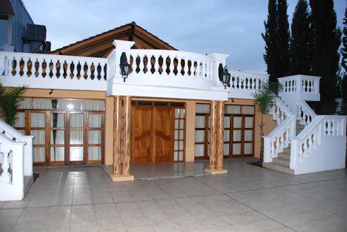 SALON DE FIESTAS NOCHE DE SUEÑOS