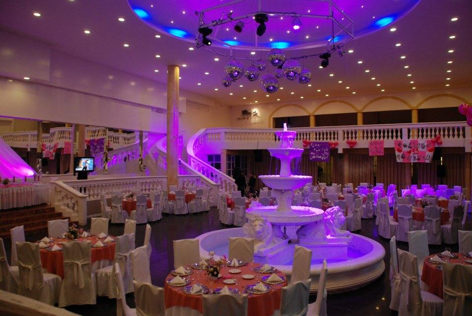 SALON DE FIESTAS NOCHE DE SUEÑOS