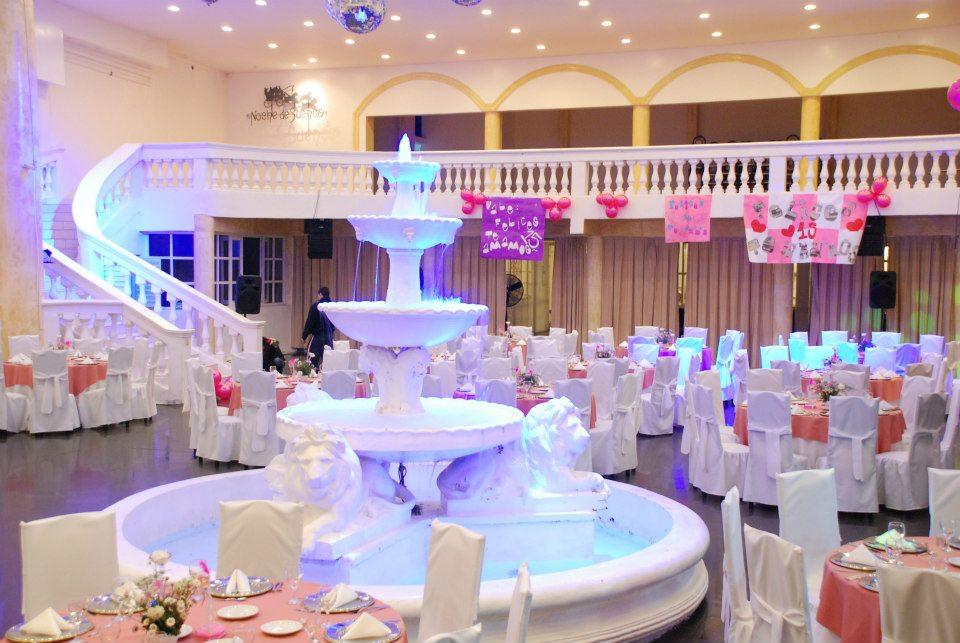 SALON DE FIESTAS NOCHE DE SUEÑOS