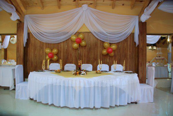 SALON DE FIESTAS NOCHE DE SUEÑOS