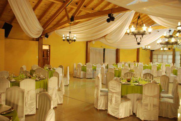 SALON DE FIESTAS NOCHE DE SUEÑOS