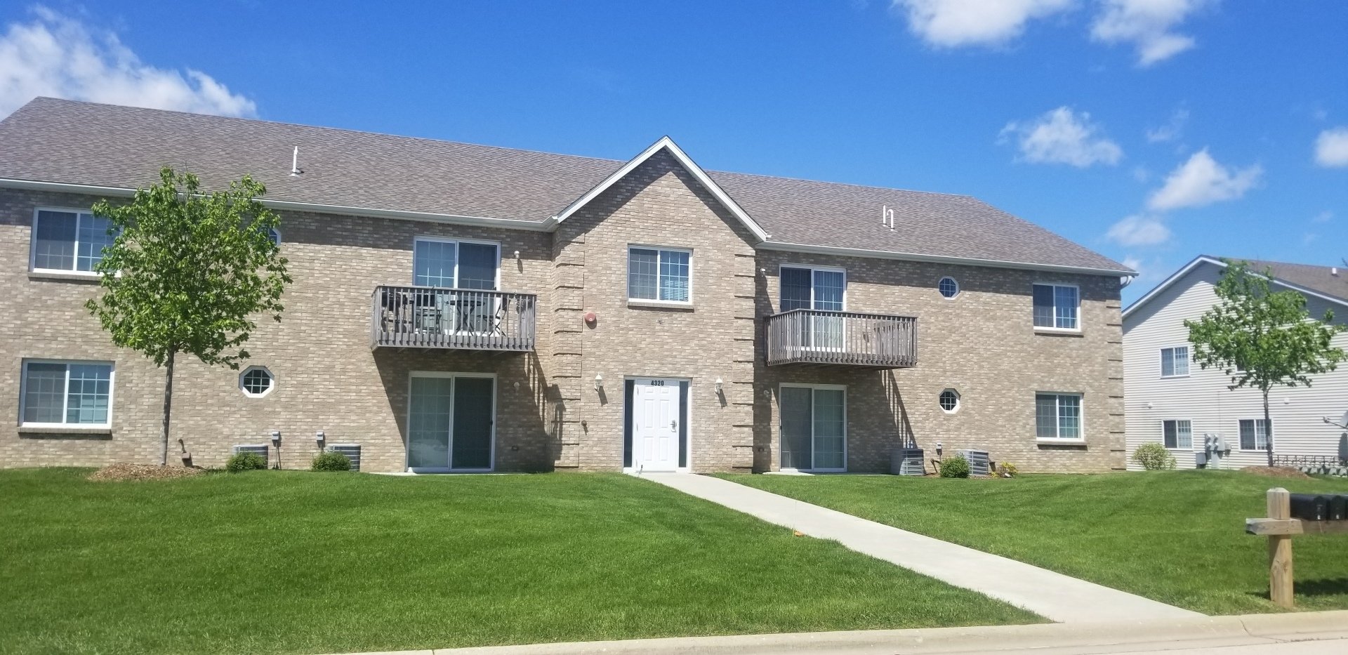 Rock Valley Apartments in Loves Park IL