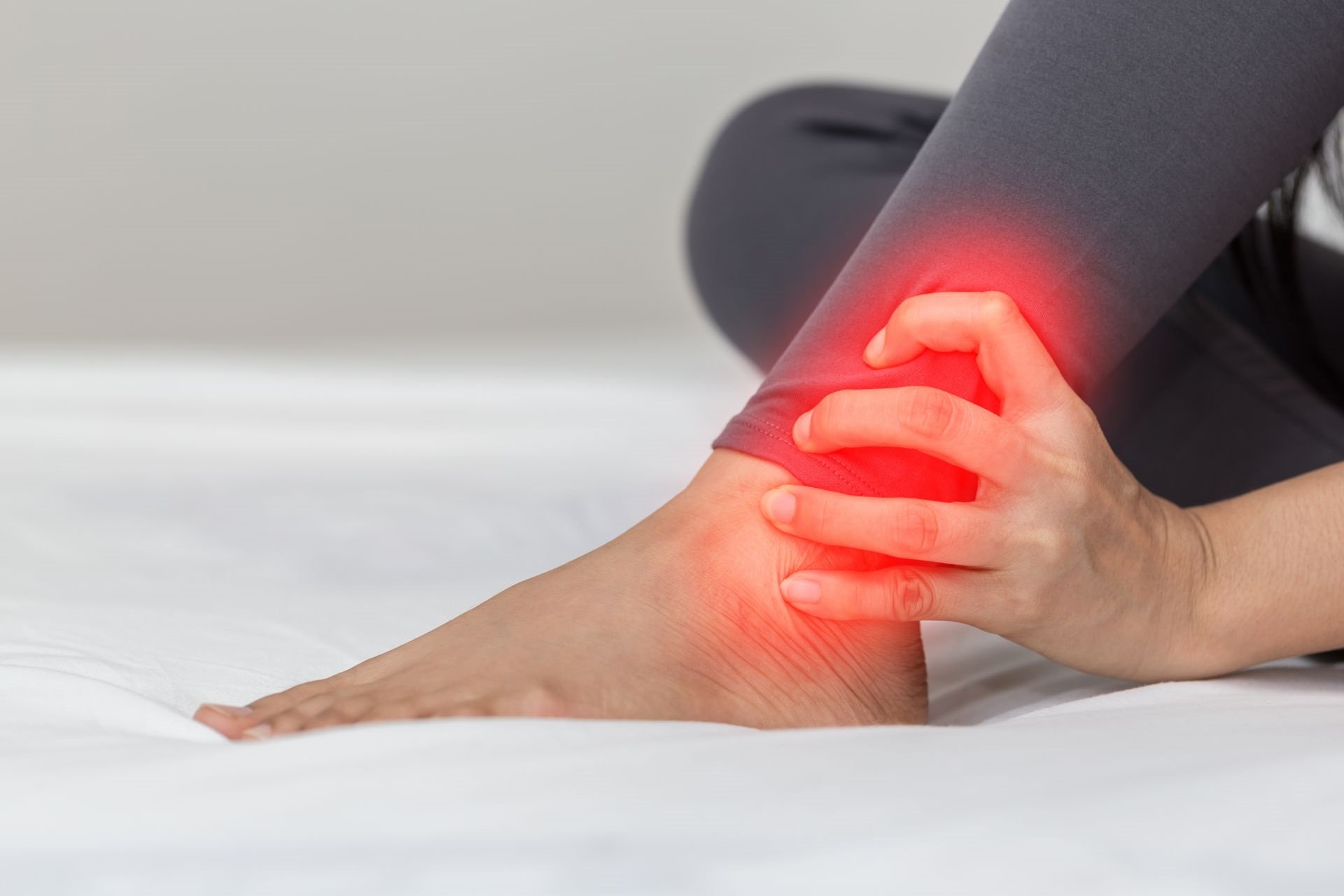 conditions-treated-chronic-foot-pain-center-manhattan-ny