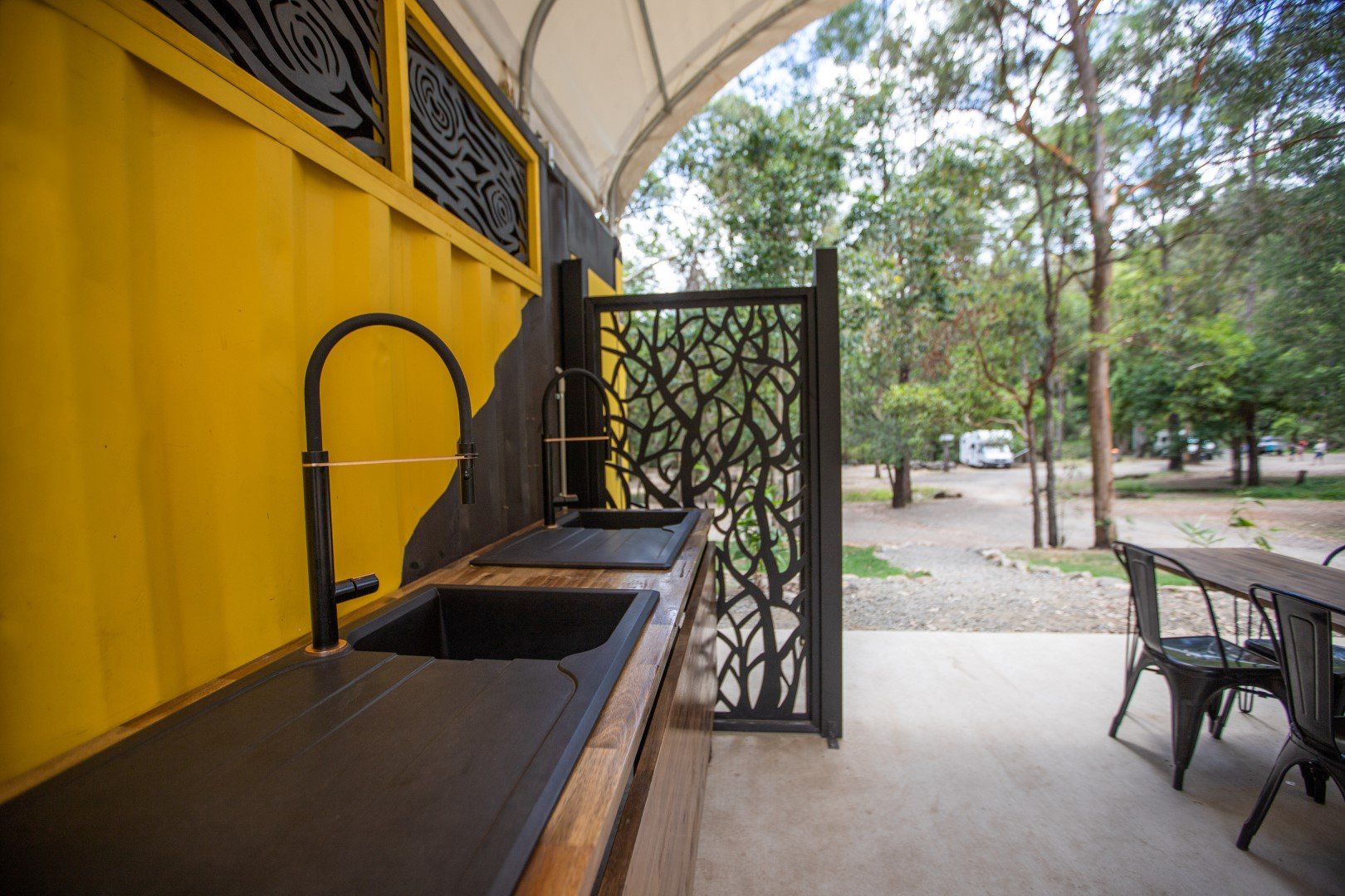 Tamborine Mountain Caravan, Camping & Glamping at Thunderbird Park
