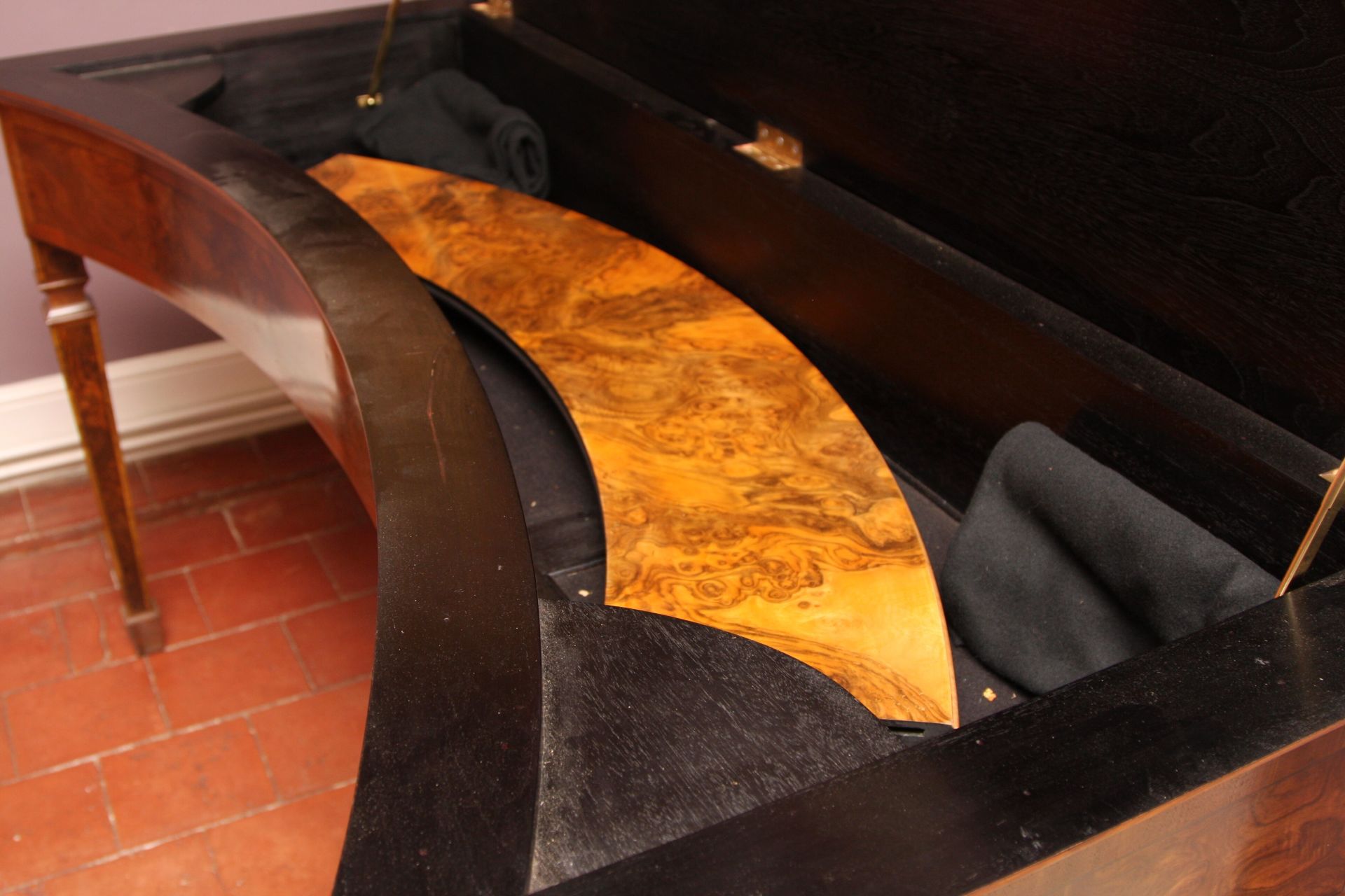 Classical John Beavan Made to Order Classical FurnitureBespoke