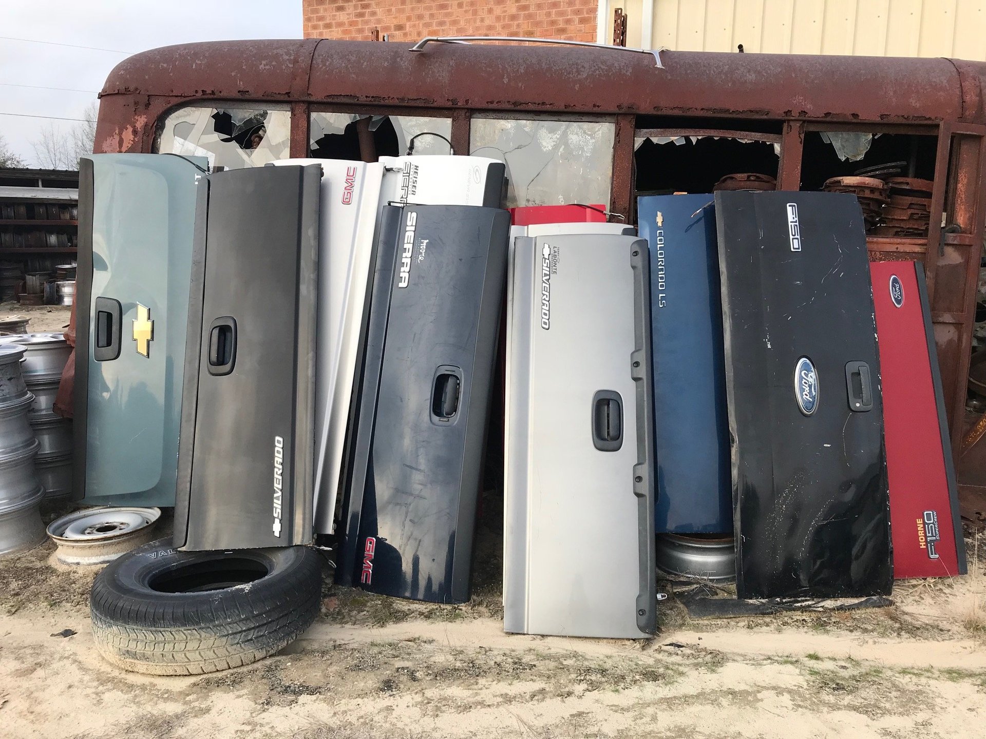 New & Used Auto Parts Truck Parts Supplies & Accessories