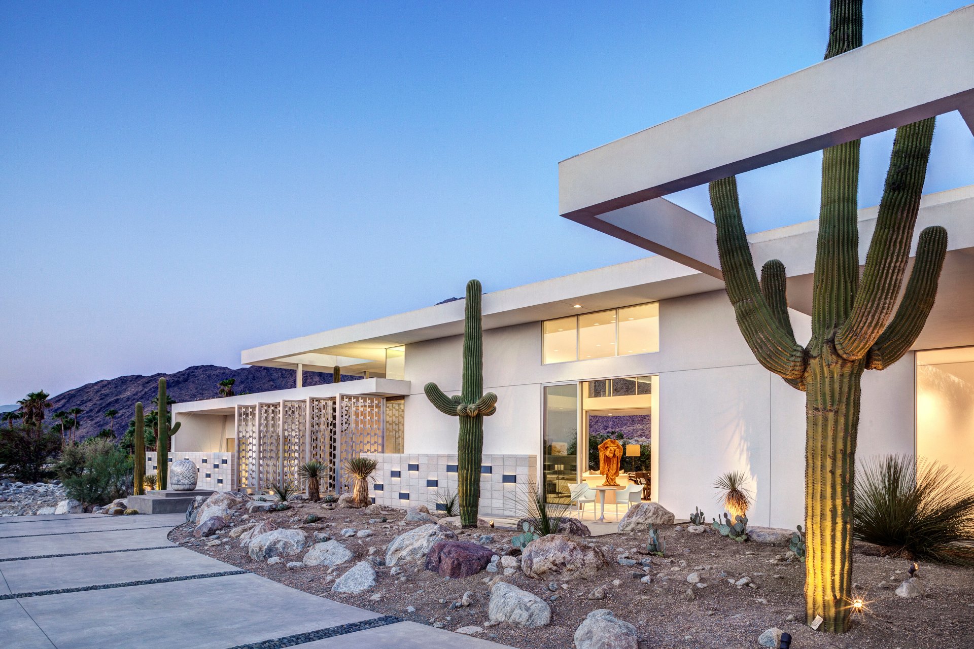 House in palm springs designed by Cioffi Architects