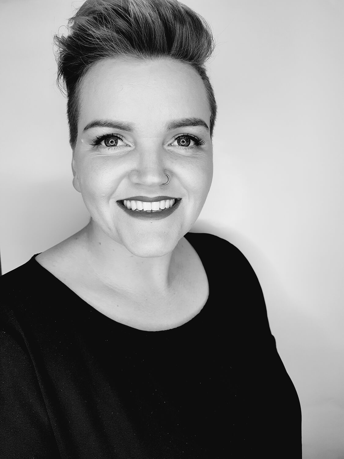 Courtney from Beyond the Fringe Marlborough