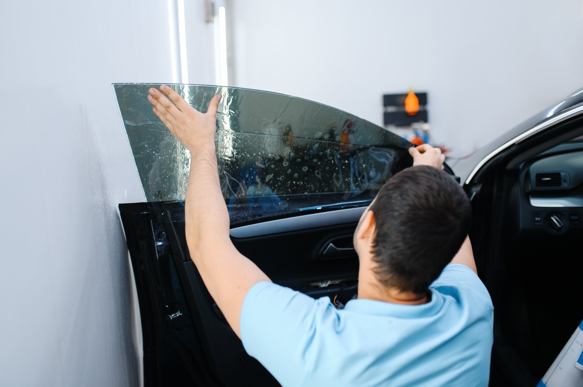 Let There Be Light! How to Remove Window Tint From Your Dark Windows