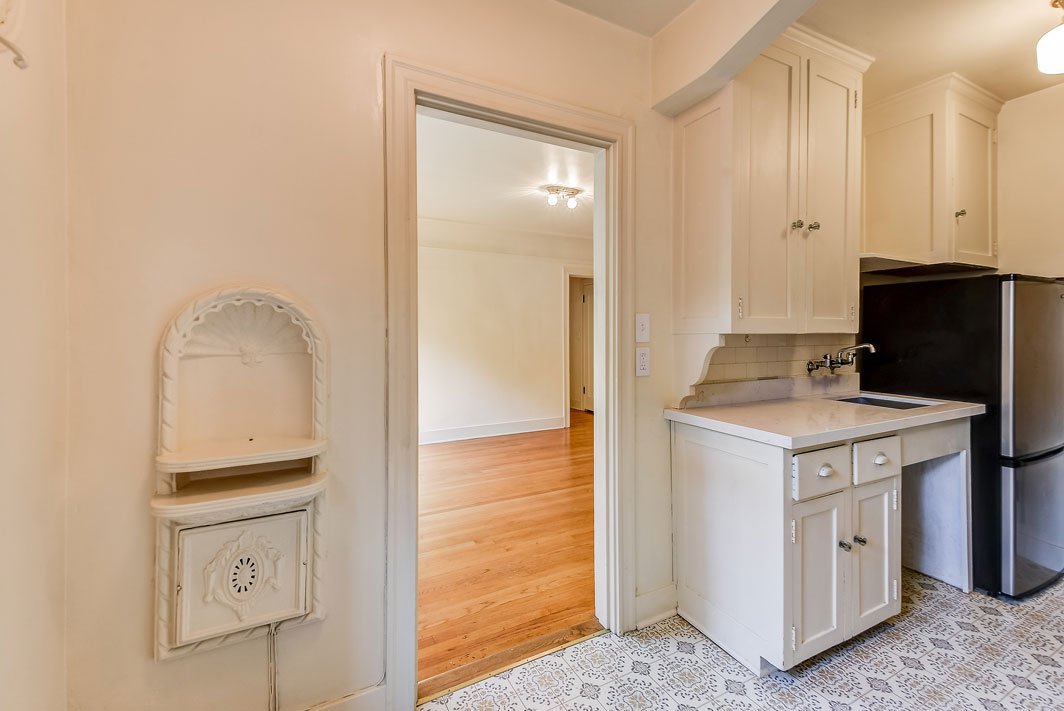 GLEN EDEN APARTMENTS Leschi Lakeside Property Management