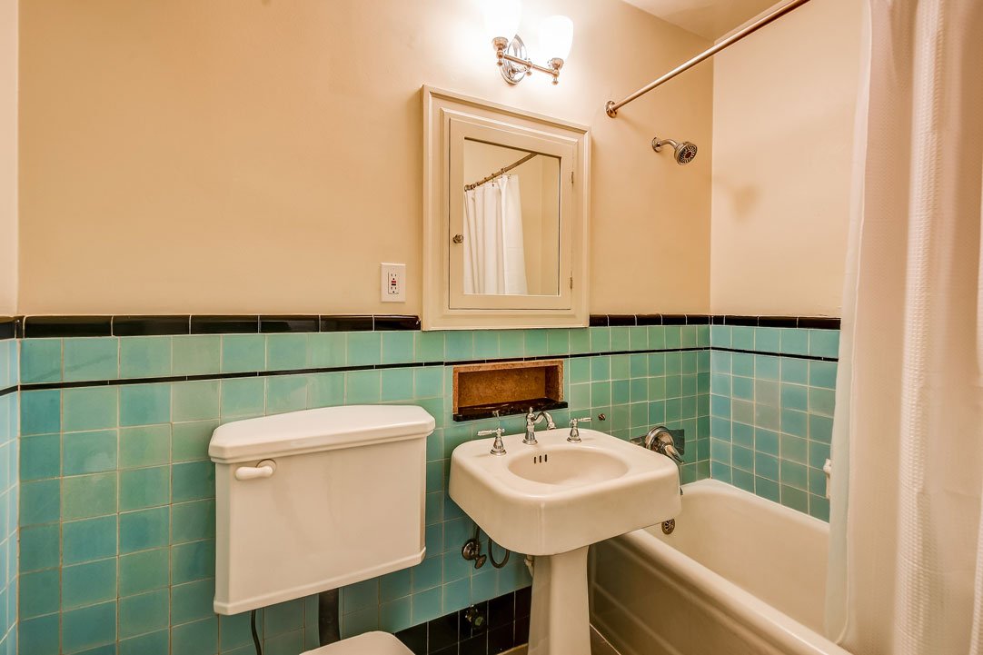 GLEN EDEN APARTMENTS Leschi Lakeside Property Management