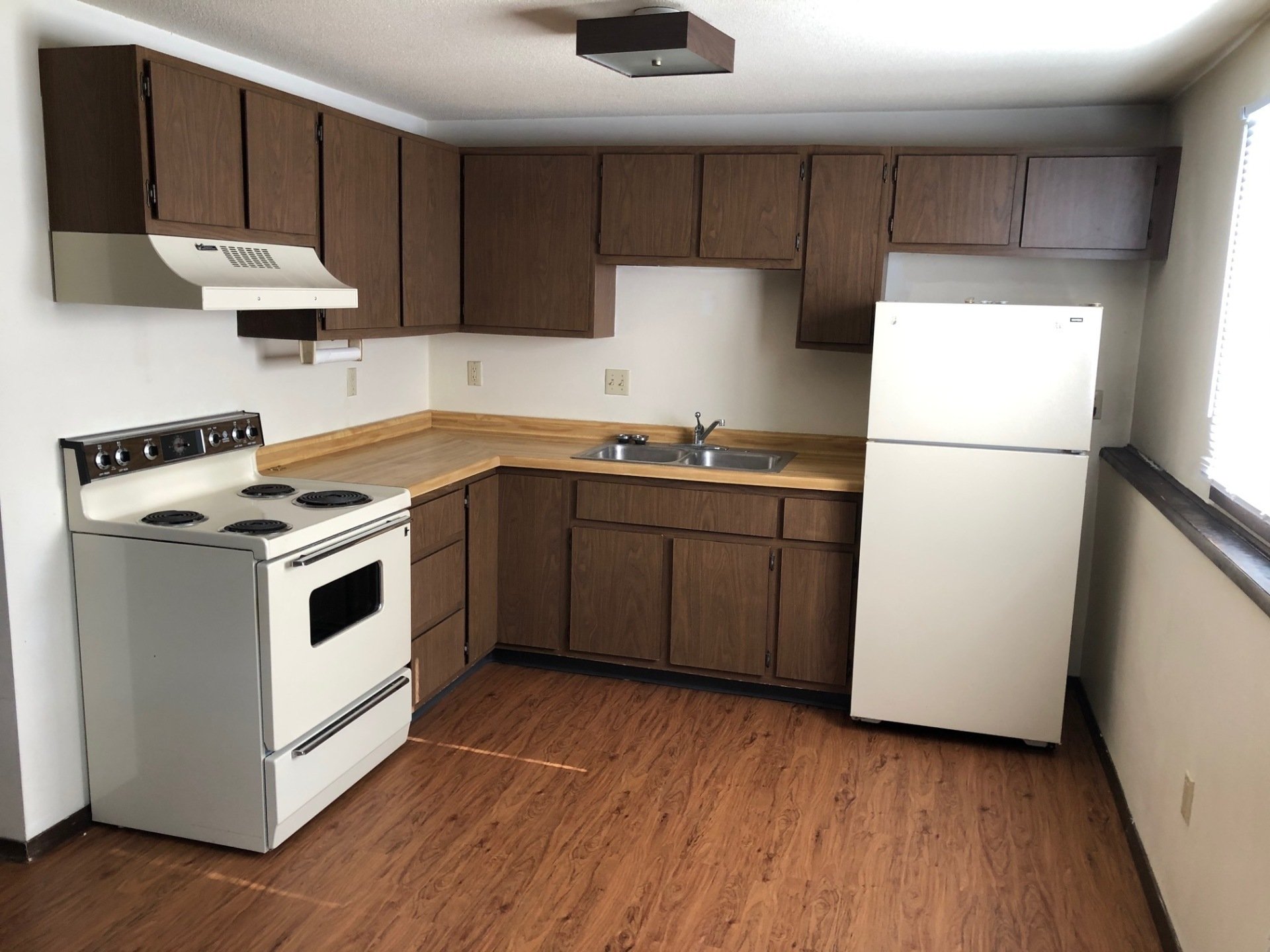 Gateway Real Estate Management, LLC North Aire Apartments