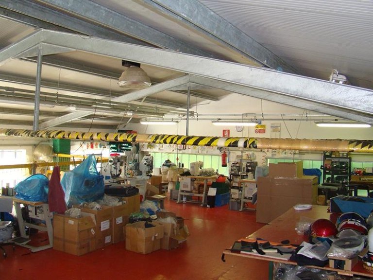 Produzione Abbigliamento Sportivo Conto Terzi Piccole Quantità