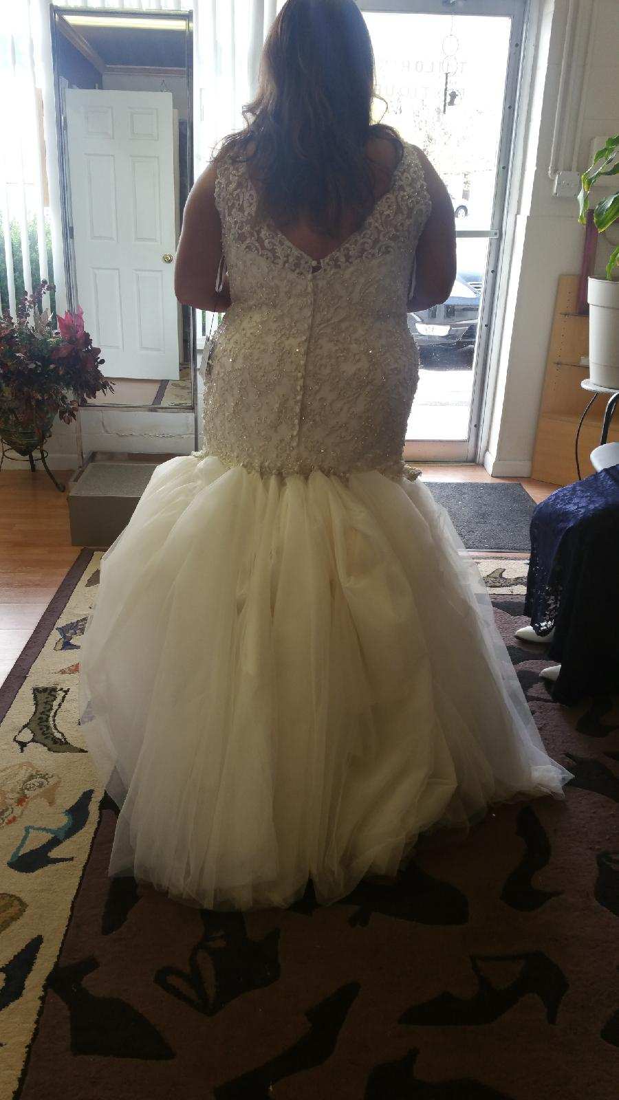 Wedding Dress Alterations Skilled Prom Dress Tailor St. Louis, MO