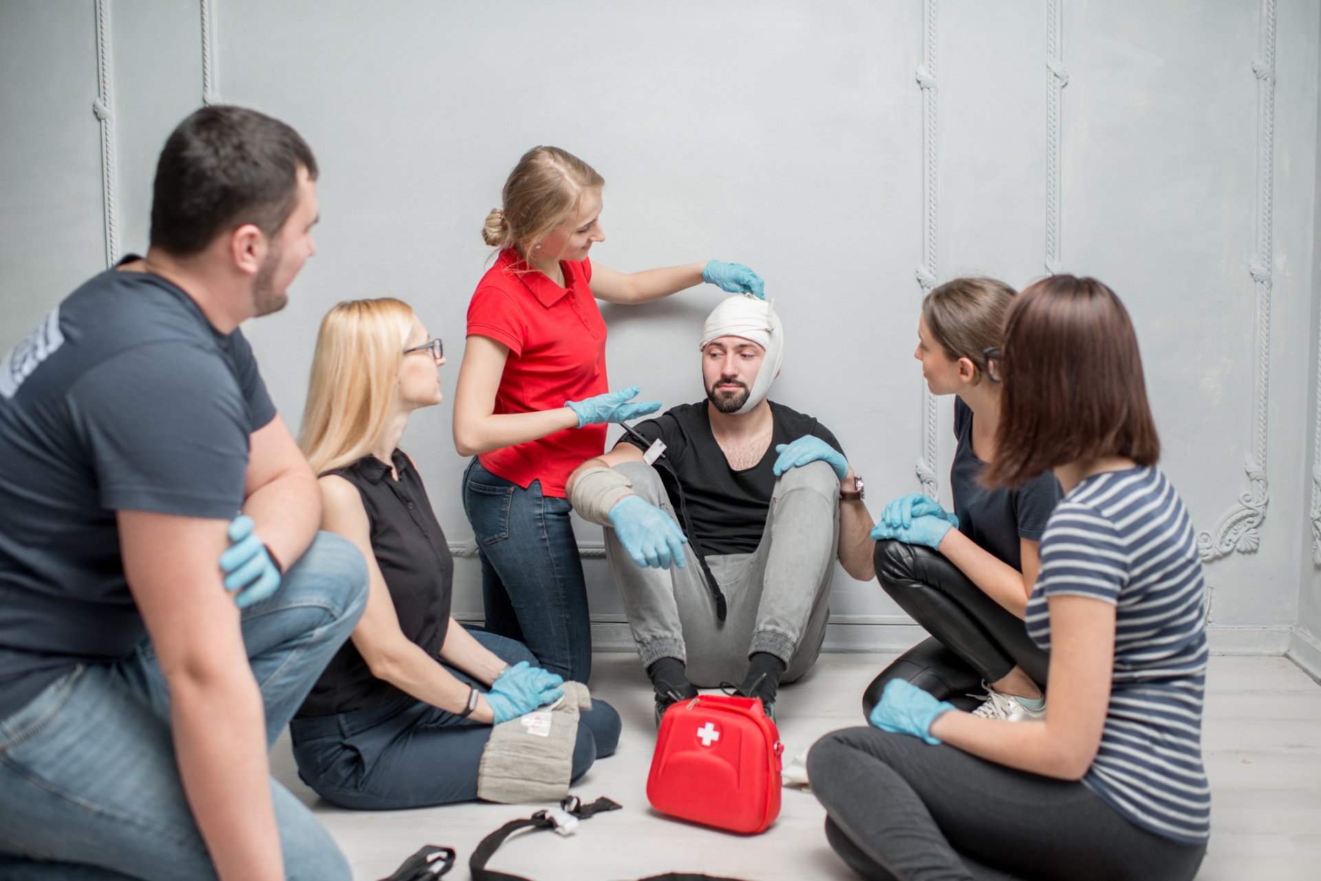 Group First Aid Training in Irving, CA First Aid Classes