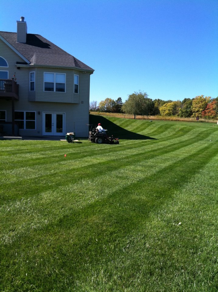 Lawn Mowing Service in St Charles, MO