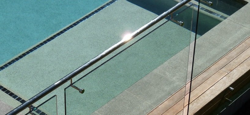 innovative-stainless-steel-frameless-glass-pool-fence1