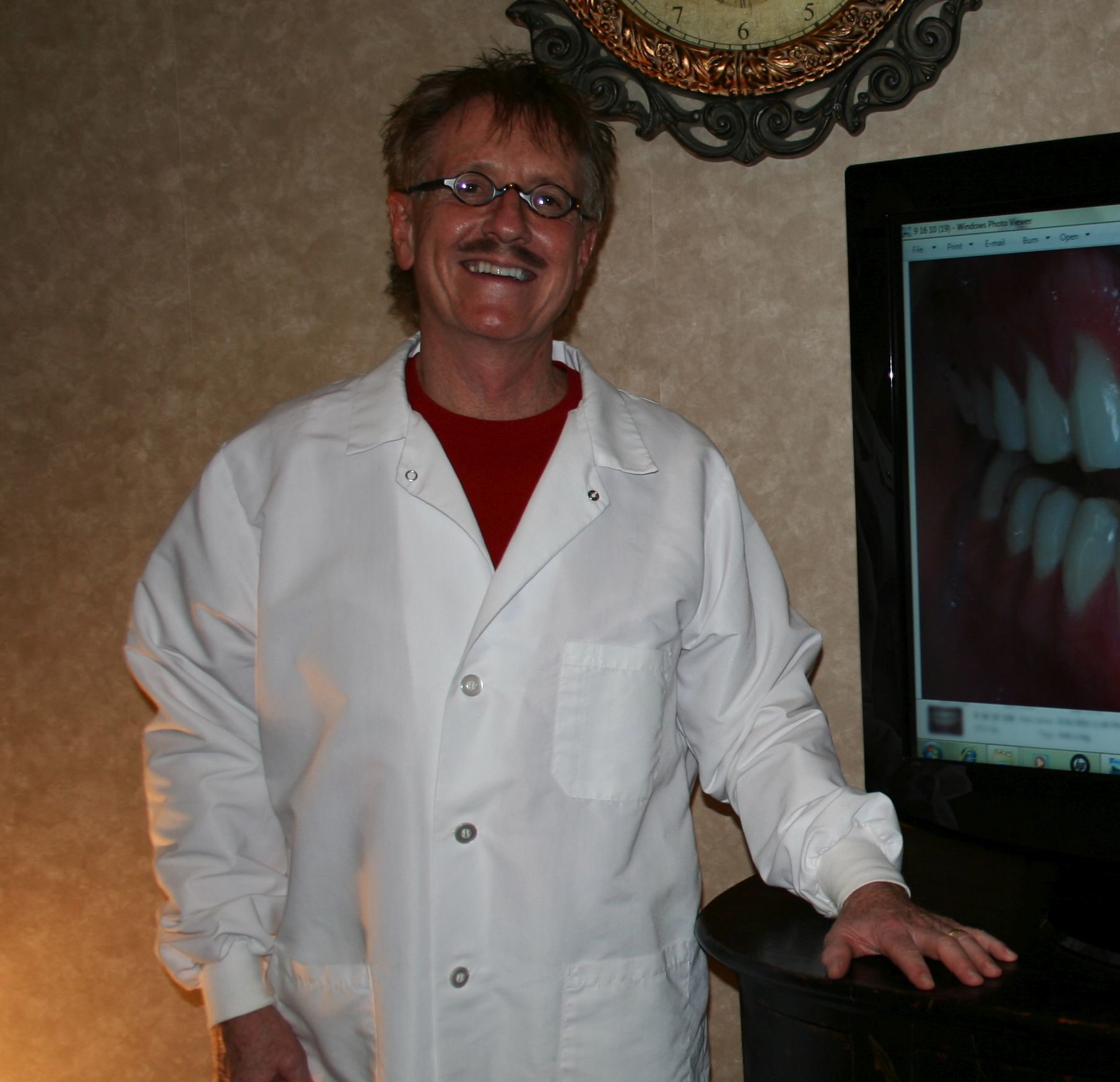 About Dental Office Akron, Oh John C. Kline, D.D.S. and Patricia M