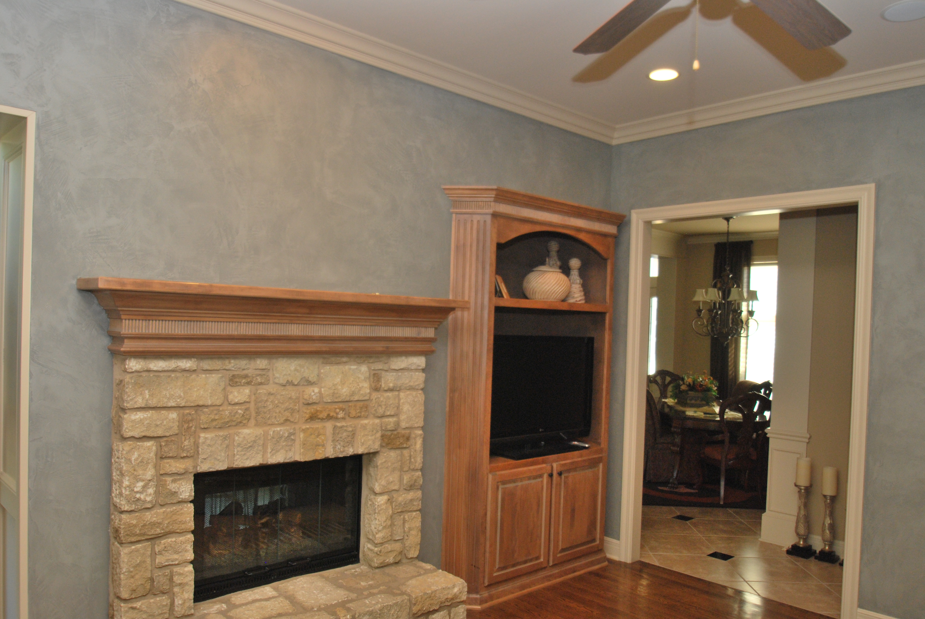 textured walls, faux finishing, faux painting, decorative finishes, Venetian plaster