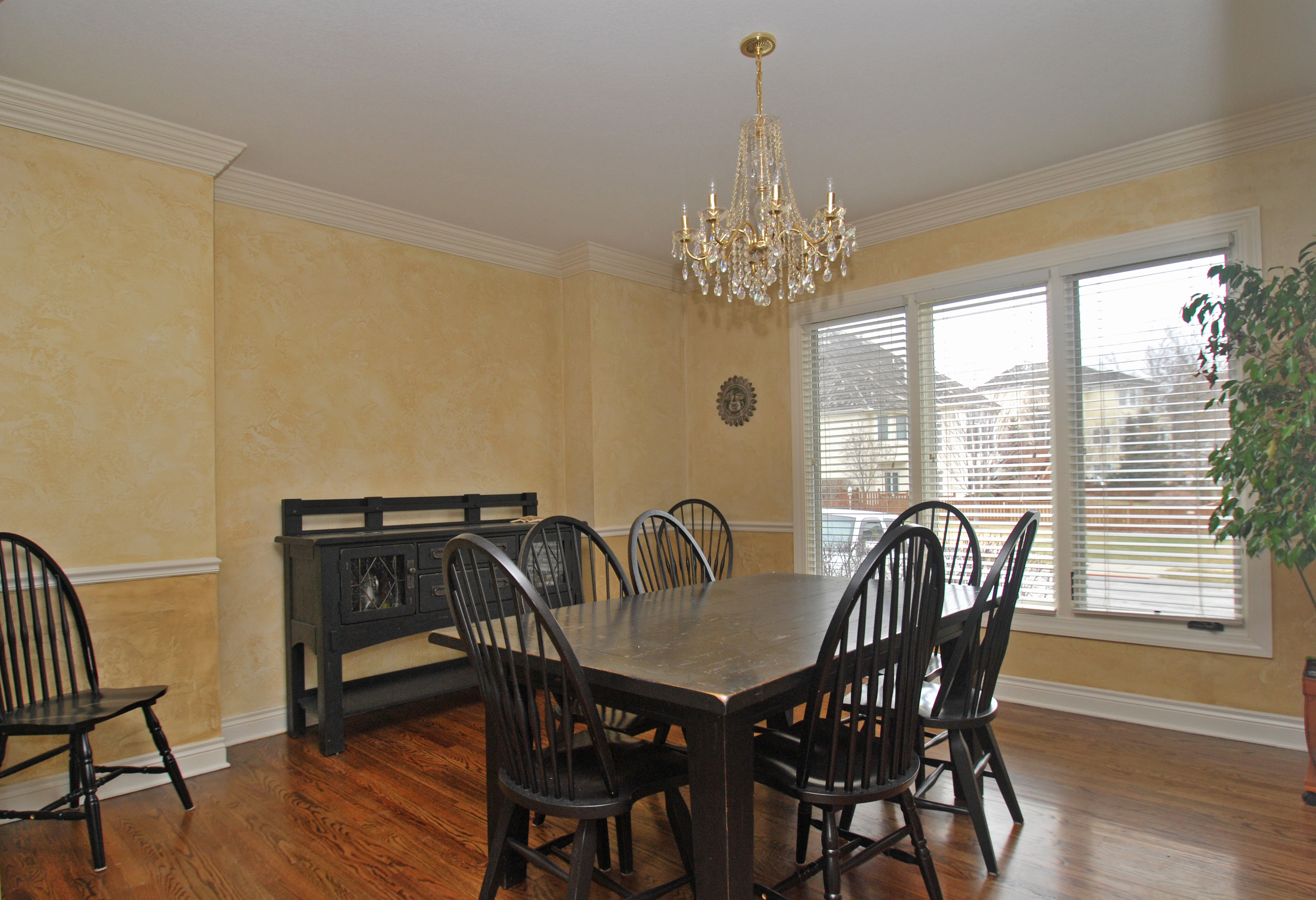 textured walls, faux finishing, faux painting, decorative finishes, Venetian plaster