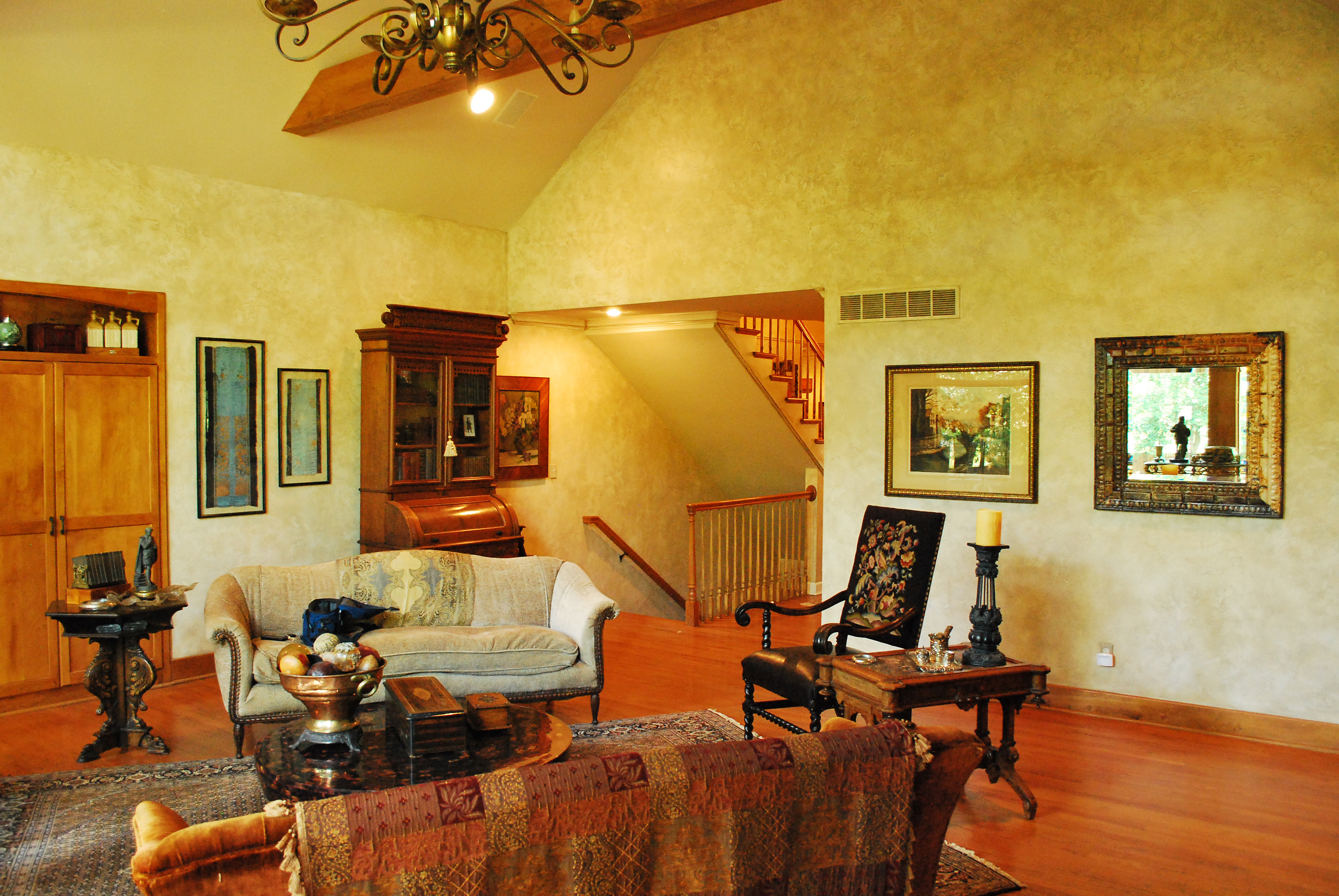 textured walls, faux finishing, faux painting, decorative finishes, Venetian plaster