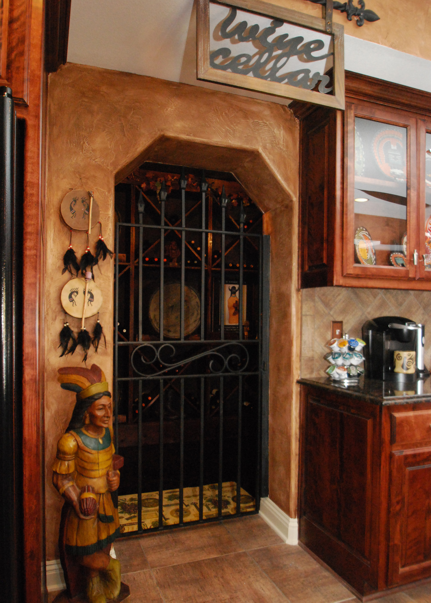 textured walls, faux finishing, faux painting, decorative finishes, southwest