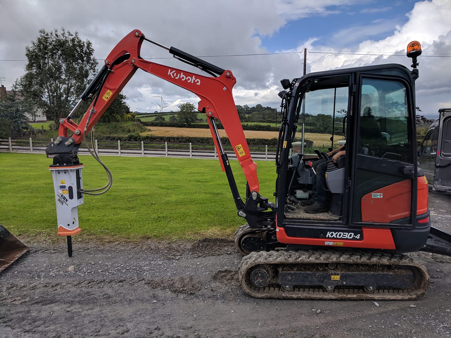 Buy rock breakers in Northern Ireland Hammer Tech (NI) Ltd