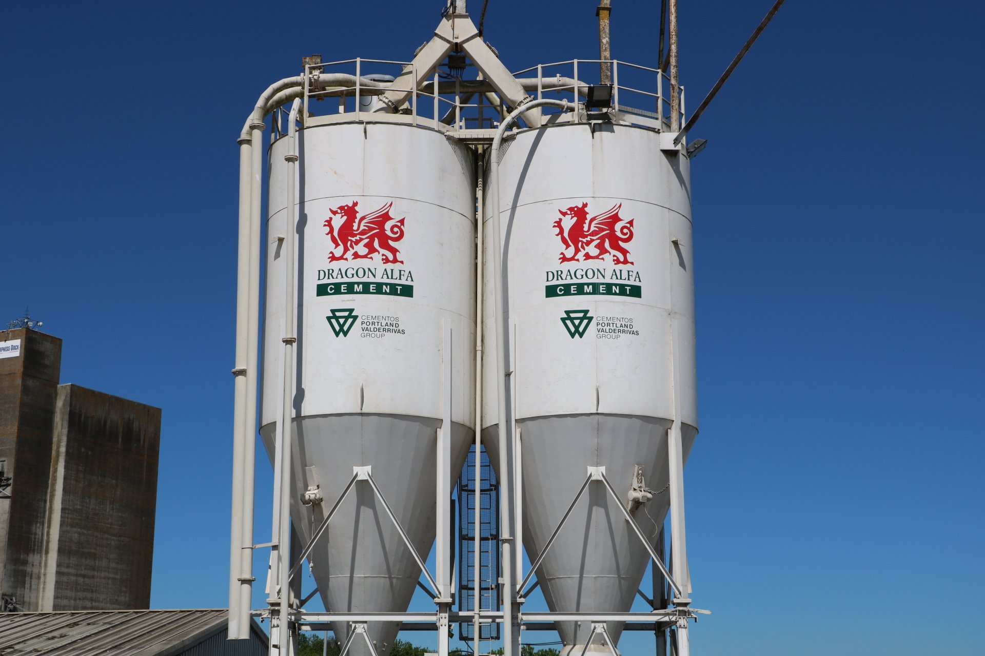 Bulk Cement Dragon Alfa Cement Ltd