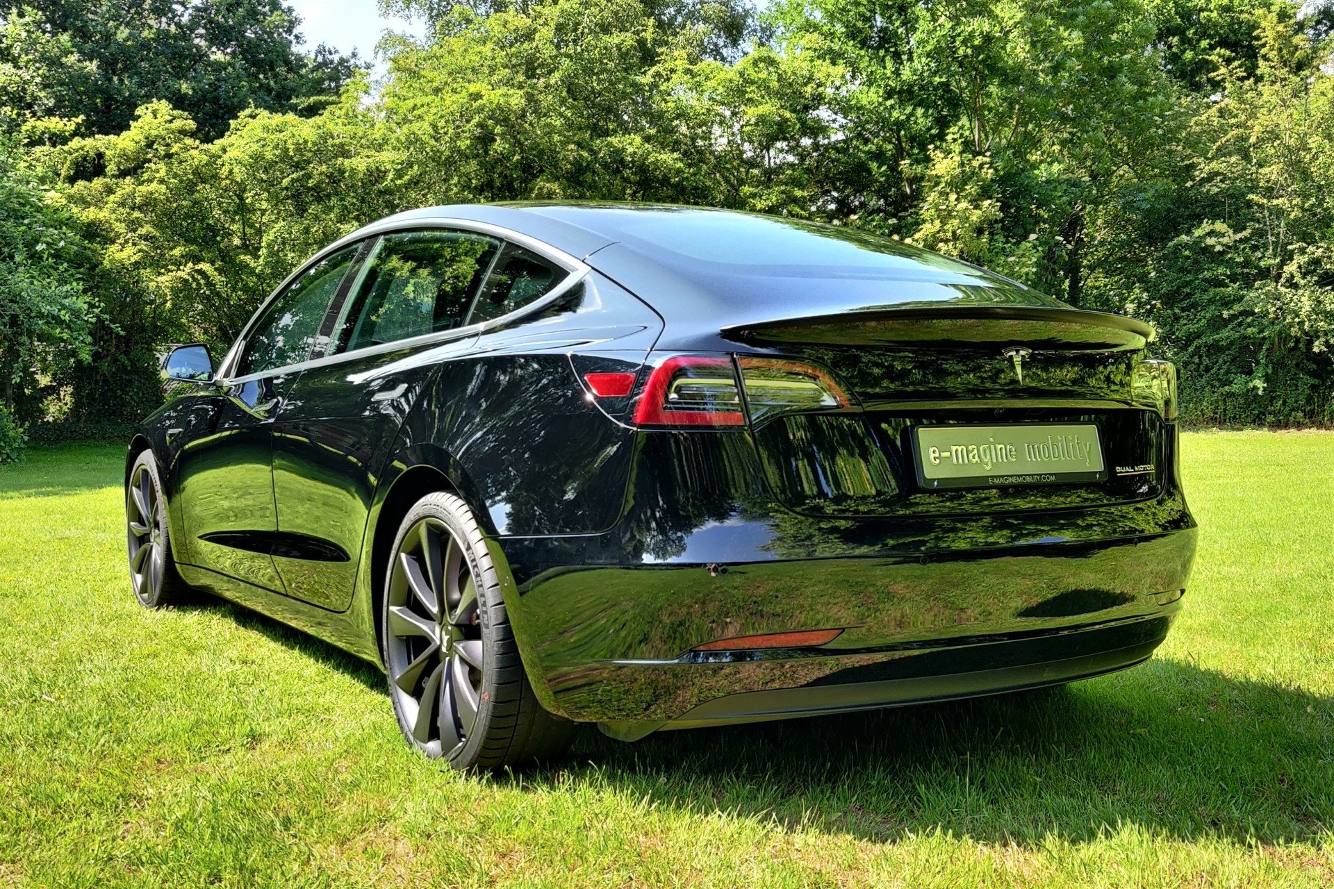 Tesla Model 3 Performance Long Range Dual Motor AWD