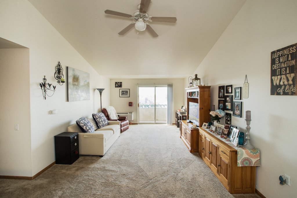 Chestnut Ridge Apartments Diamond Property Management