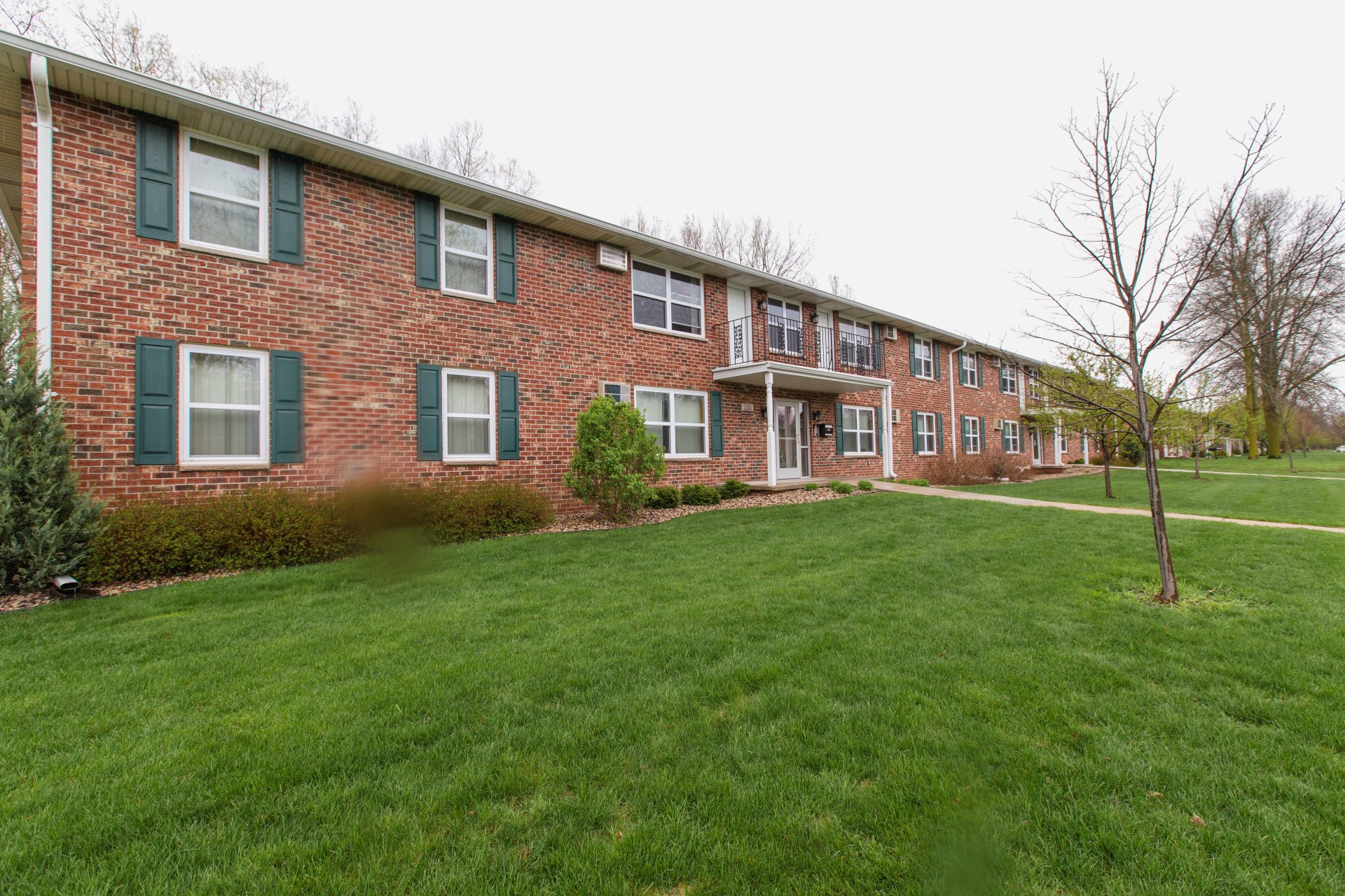 Washington Square Apartments Diamond Property Management