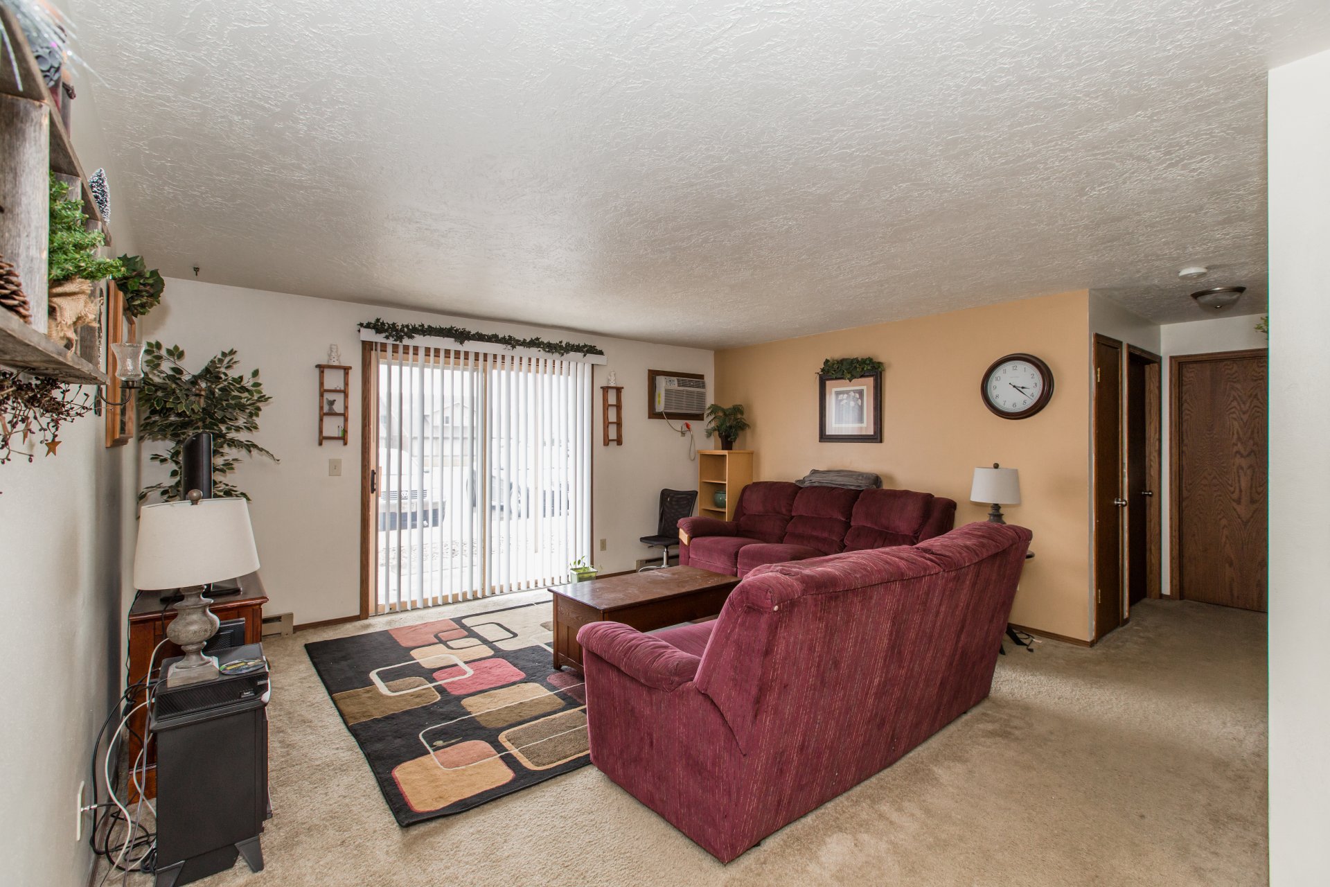 Washington Square Apartments Diamond Property Management