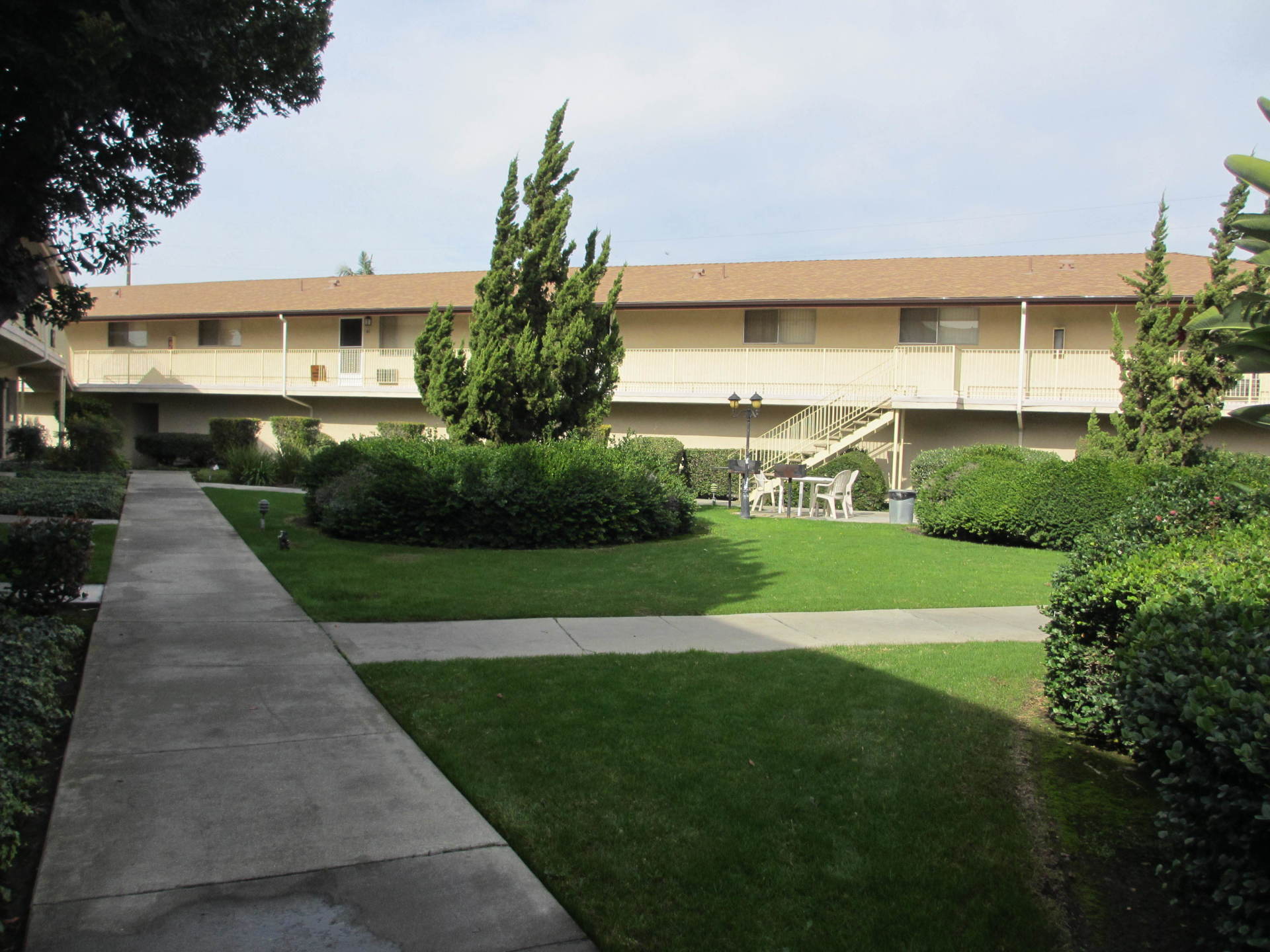 East Whittier Terrace Whittier CA Apartment Homes