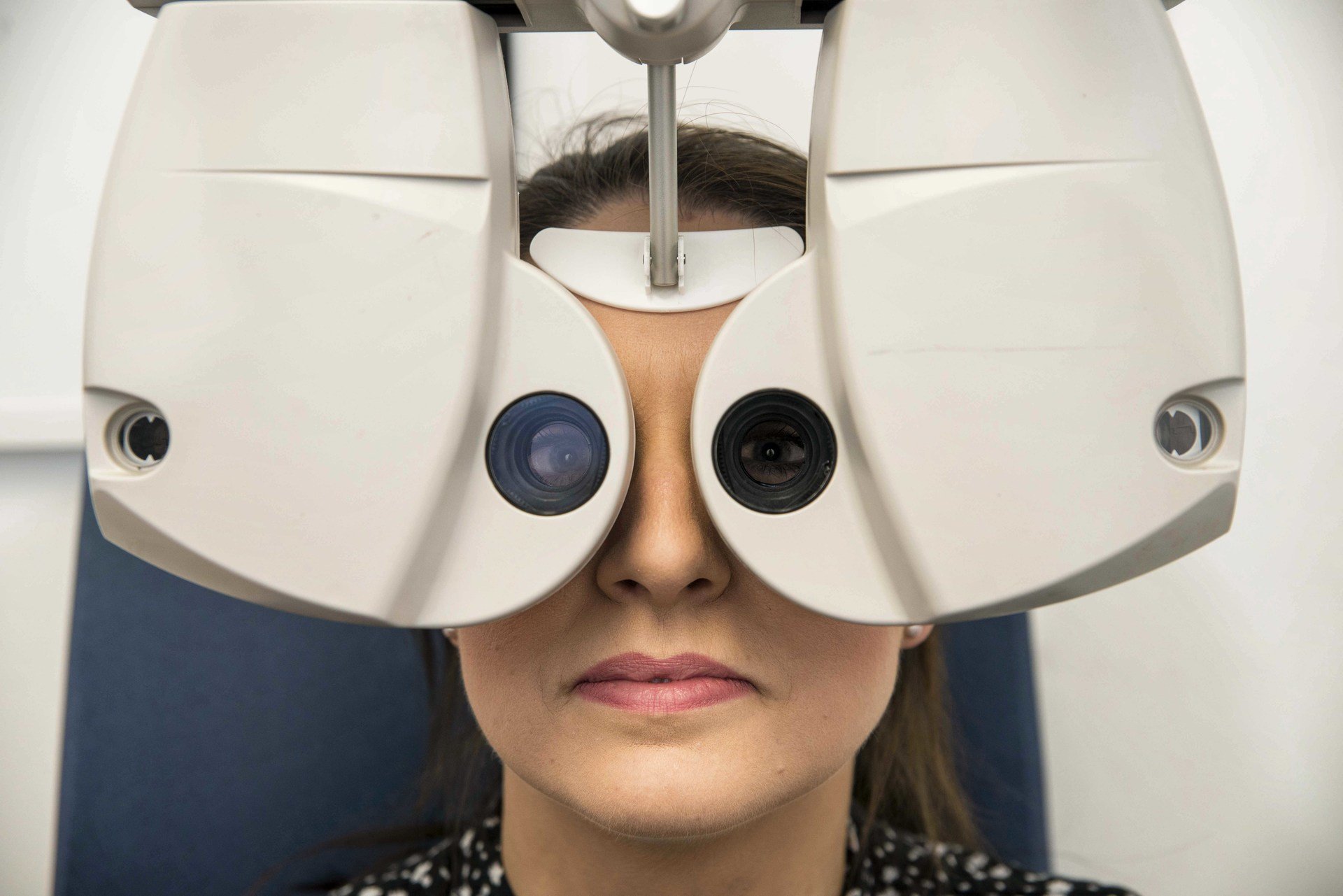 Comprehensive eyesight examinations Munro Optometrists