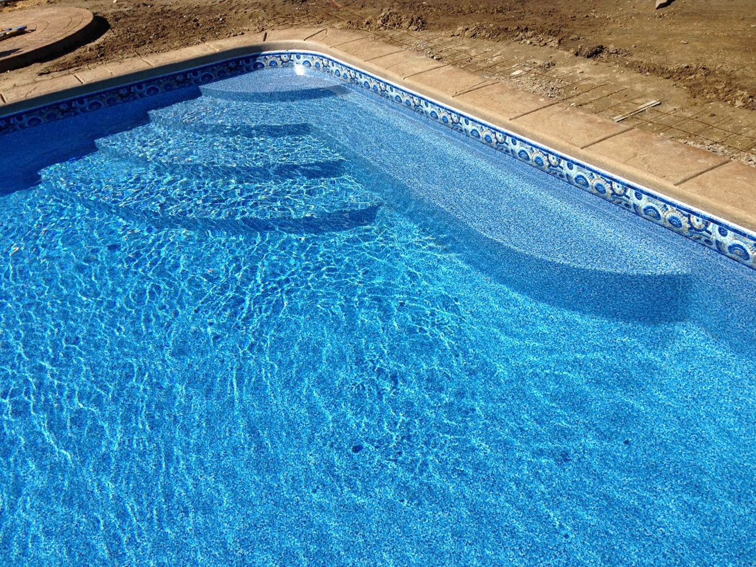 Pool Liner Installation Suffolk County, long islands premier pool