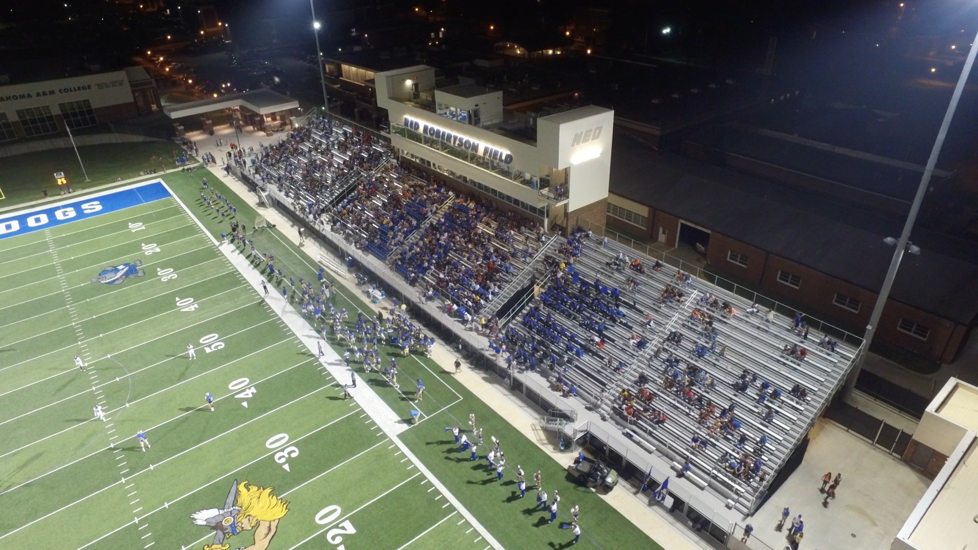 Hanson Sports - I-Beam Grandstand