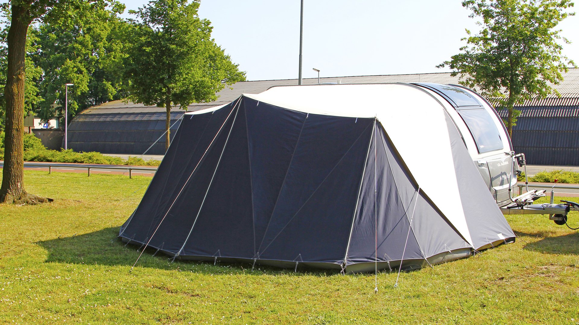 toptenten-katoenen-piramide-tenten-uit-uden