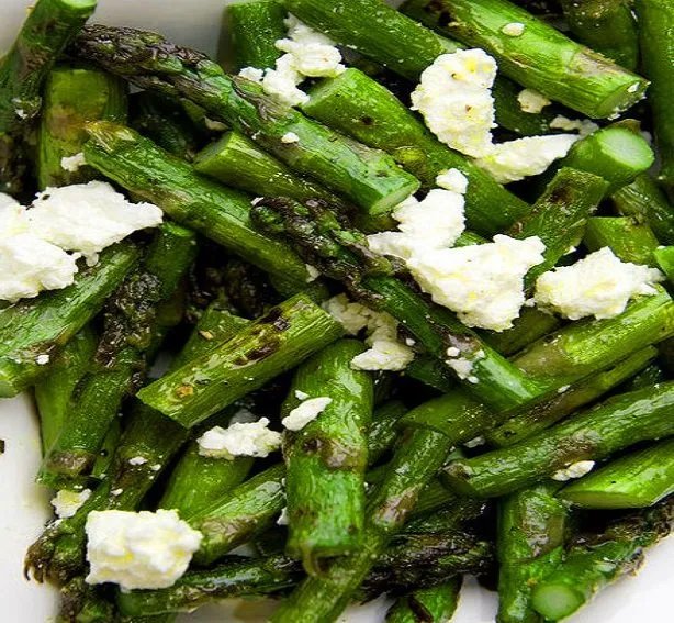 BEAN, ASPARAGUS AND FETA SALAD