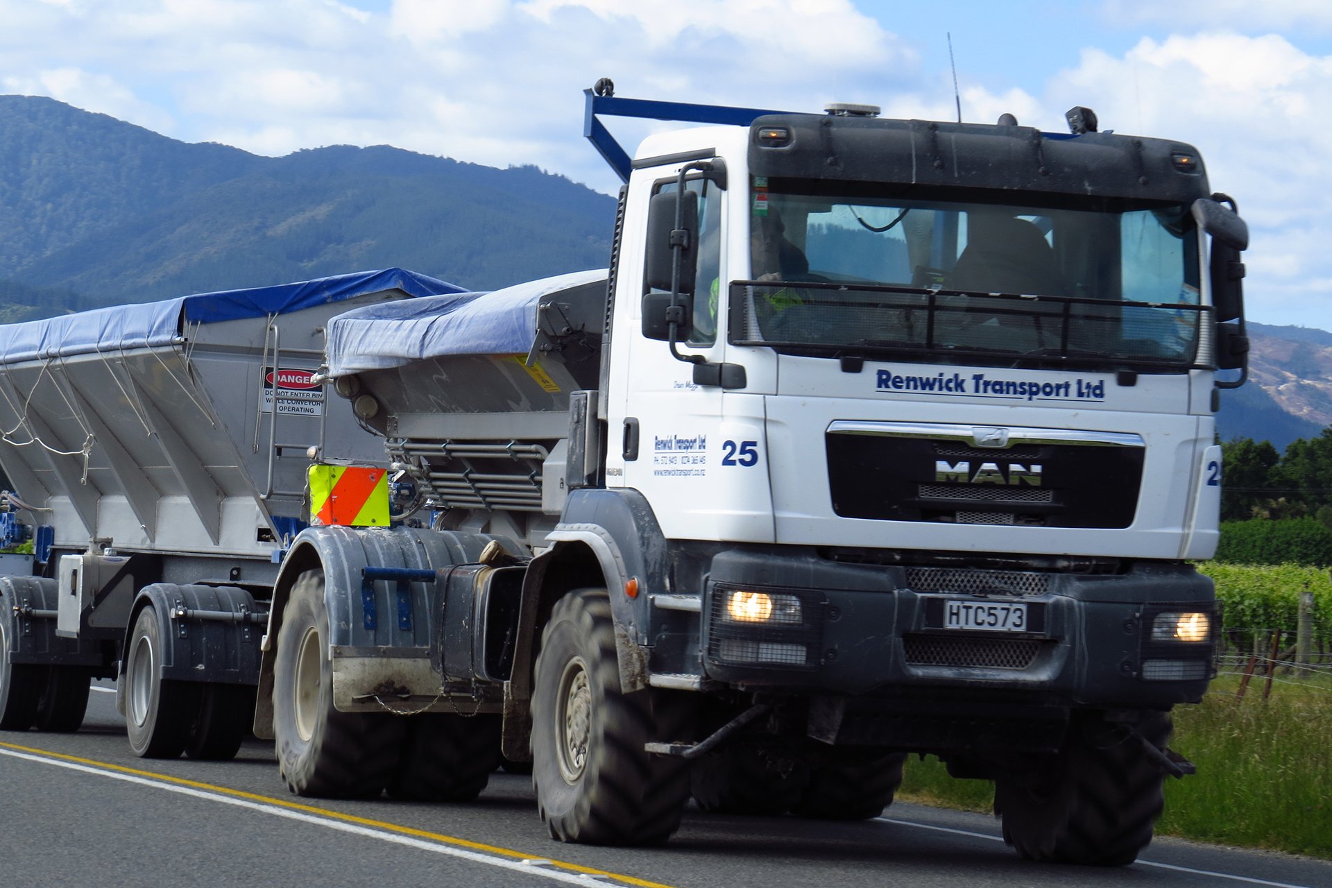 Fertiliser spreading in the Marlborough region by Renwick Transport.
