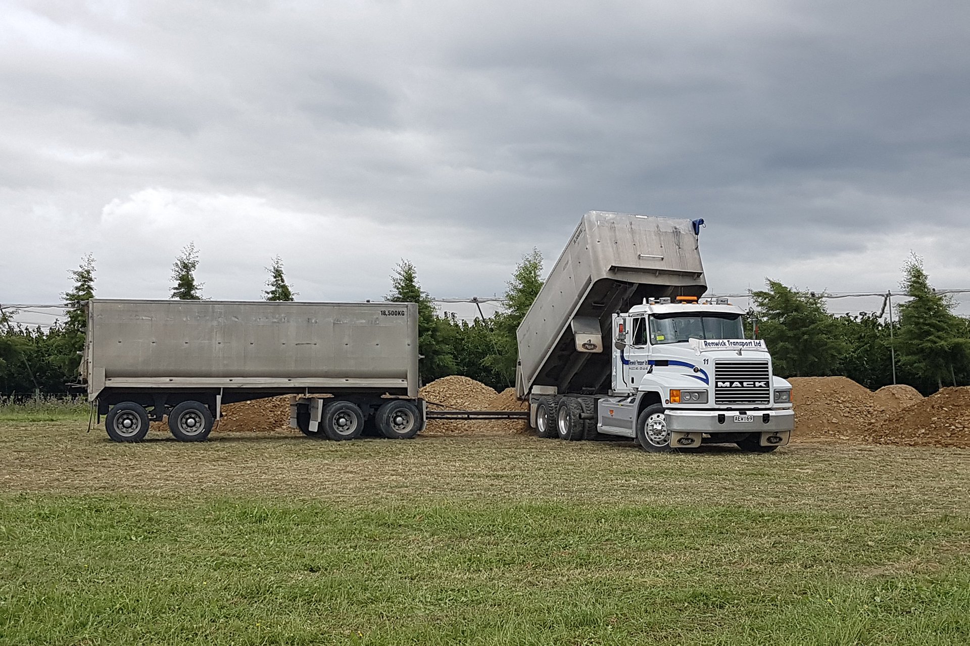 Bulk Freight by Renwick Transport for the Nelson, Marlborough and Canterbury regions.