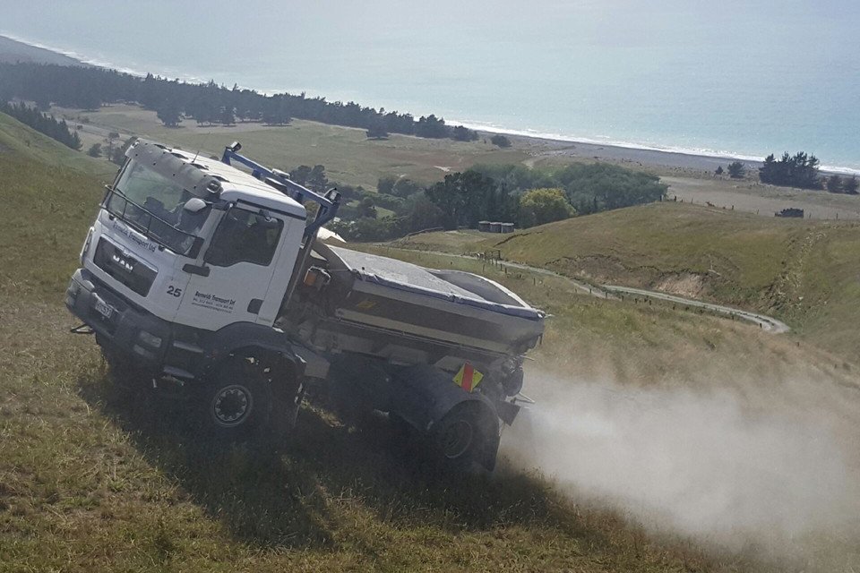 Fertiliser spreading in the Marlborough region by Renwick Transport.
