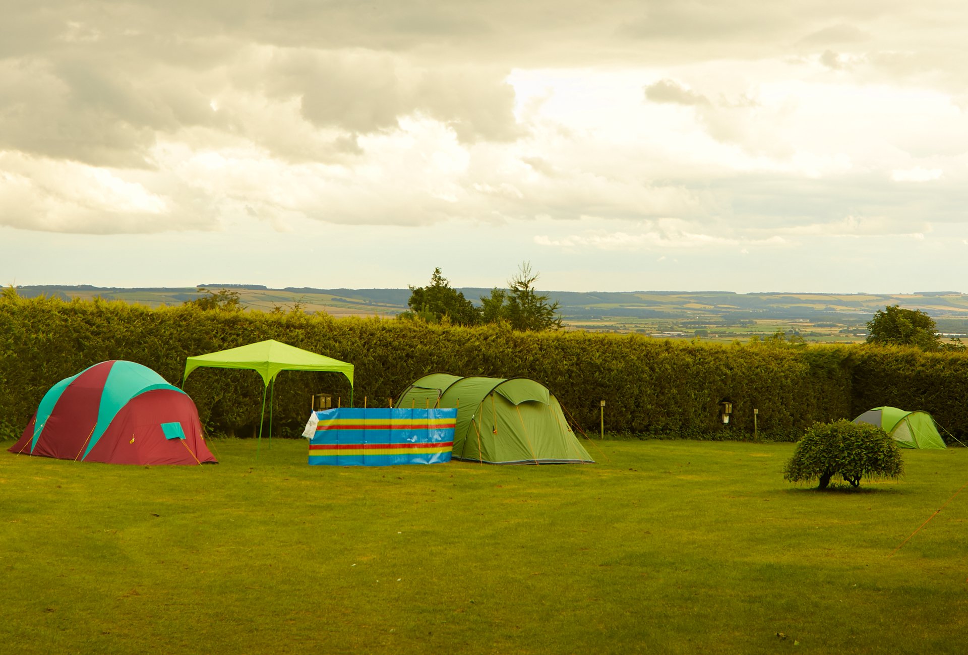 Campsites in Scarborough, dog friendly camp sites