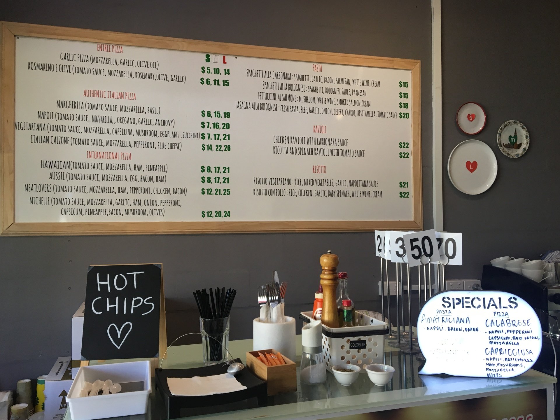 Pizza and Gelato Tamborine Mountain QLD Pizzeria Gelateria on Gallery